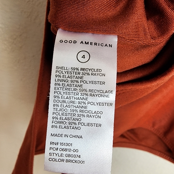 Good American Scuba Modern Tank Bodysuit In Rust - Picture 6 of 9